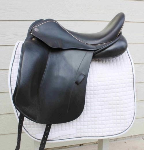 Dresch dressage saddle for sale